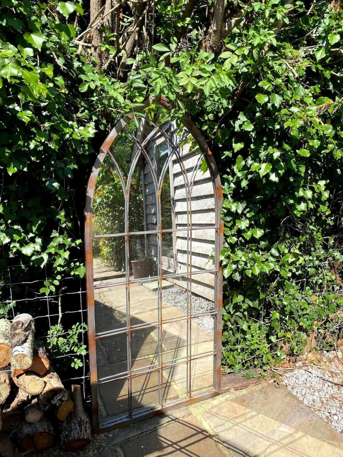 The Tool Shed Nestled In Idyllic Countryside Villa Linchmere Eksteriør bilde